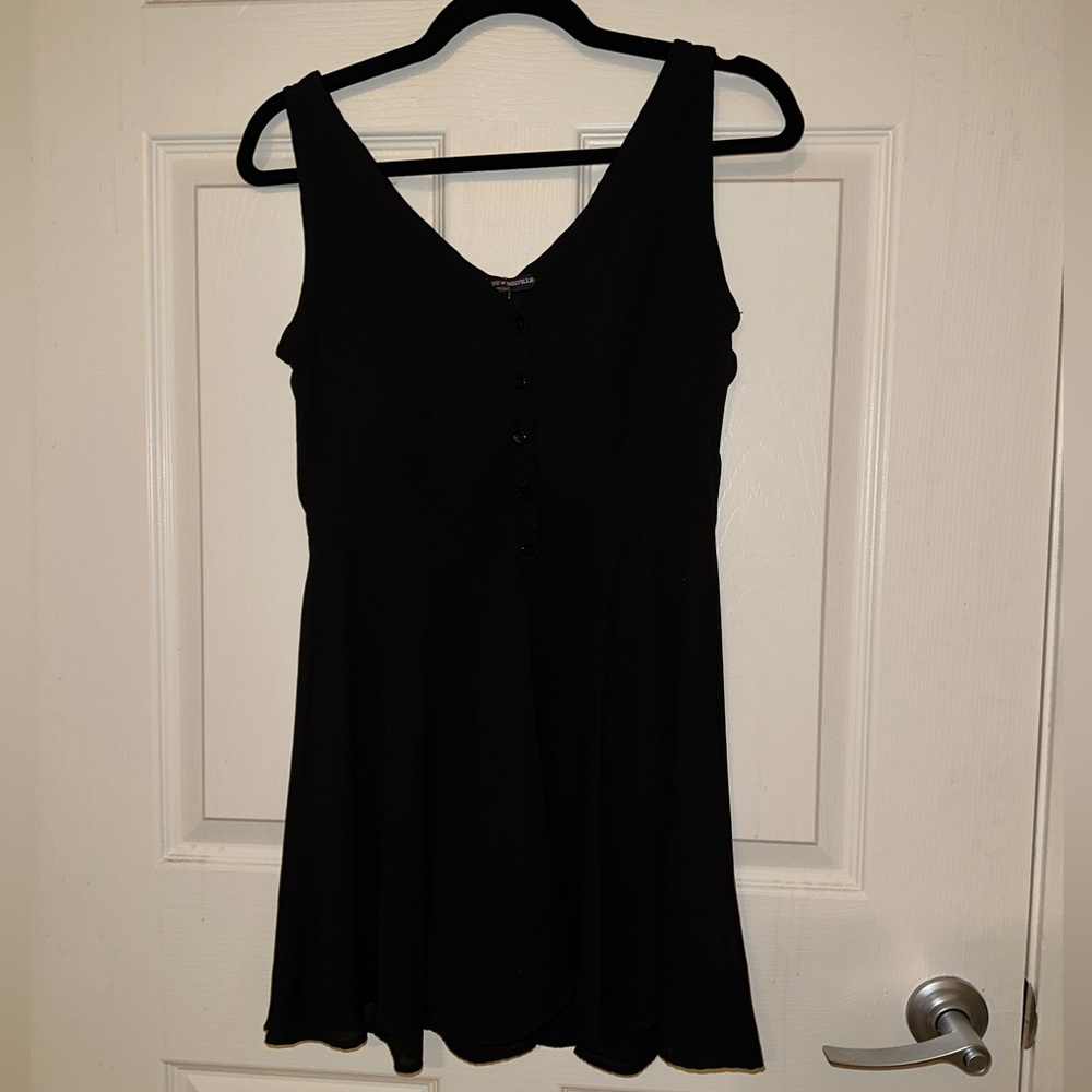 Brandy Melville OS Black Button Up Summer Dress